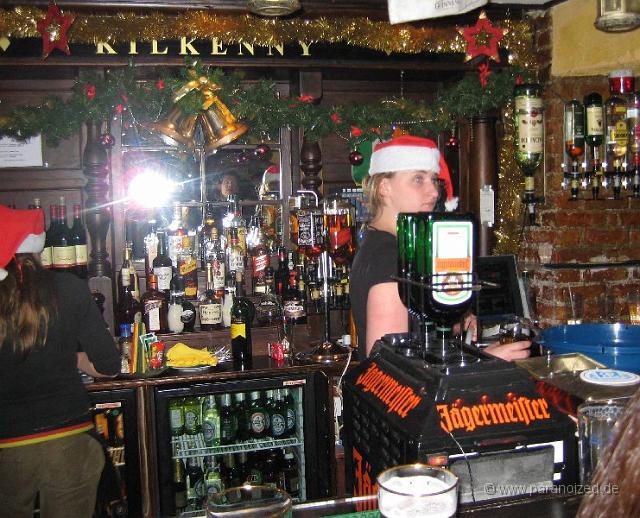 IMG_2397_res.jpg - Bar ist bereit