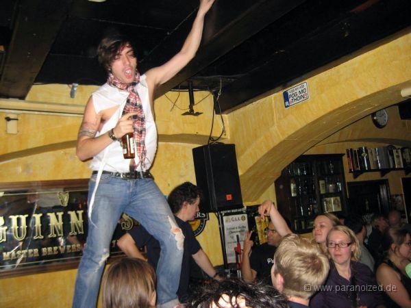 IMG_2184a.jpg - Party Animal