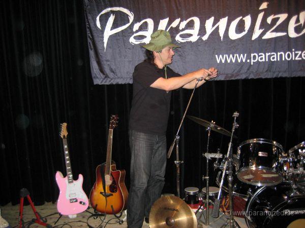 IMG_1145.jpg - The man with the hat strikes back!