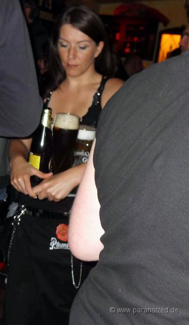 SDC11942.JPG - Beschützerin der Biere