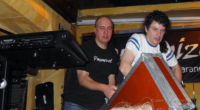 SDC13689.JPG - Heavy schlepping