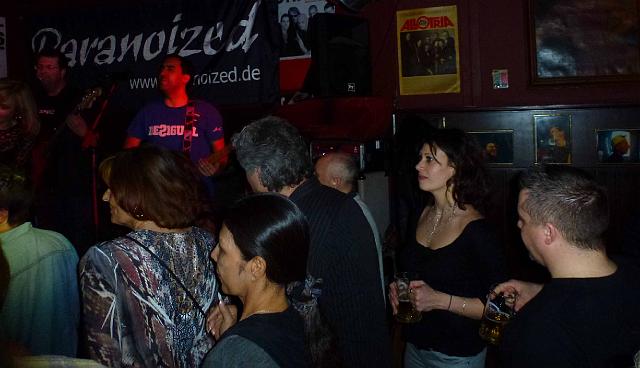 P1020485.JPG - Verloren und verlassen wartete sie auf ...