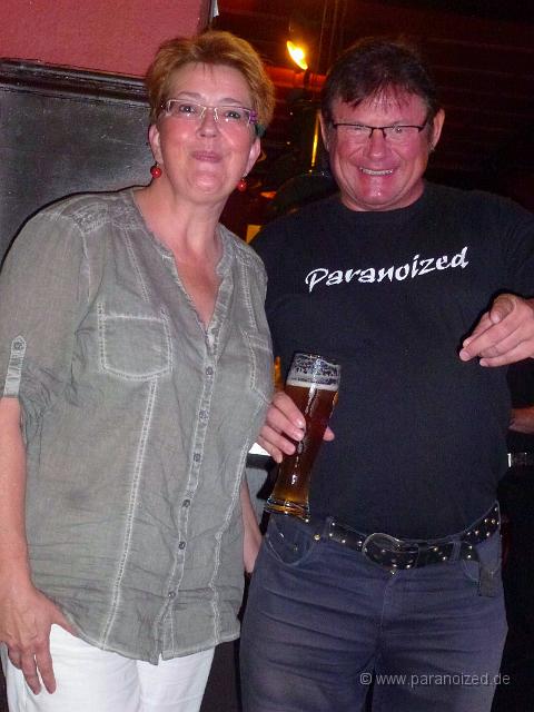 P1070371.JPG - Ihr braucht definitiv noch ein T-Shirt von uns!!