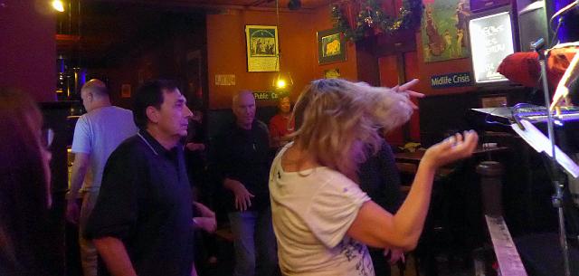 P1010509.JPG - Shake it