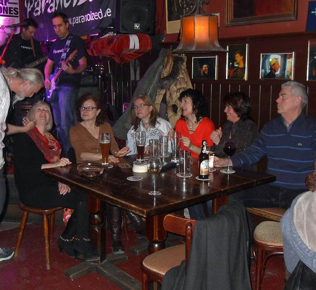 SDC14067.JPG - Dieser Stammtisch hat schon viel erlebt!!