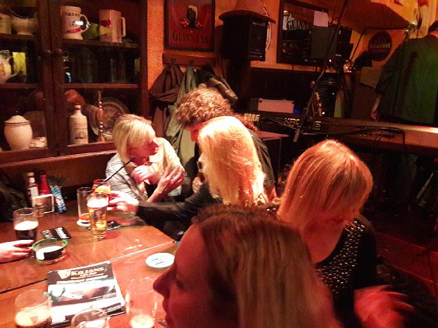 20171002_202654.jpg - Diese Haarpracht! ;)