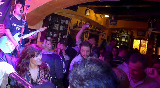 P1020571.JPG - Der Blick eines Jägers