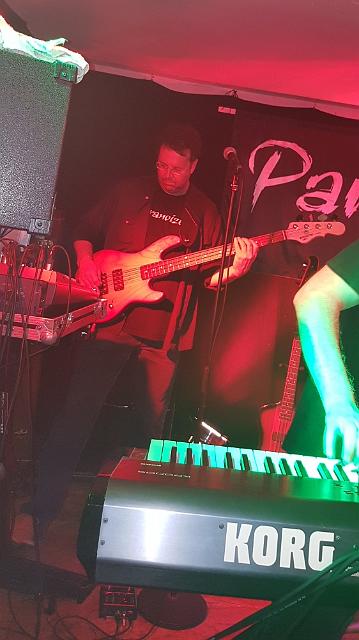 20170730_004357_resized.jpg - Der Mann am Sub