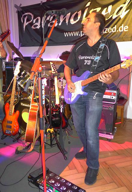 P1030761.JPG - Wundervolle Handhaltung!